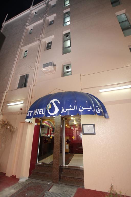 Zaineast Hotel Dubai Esterno foto